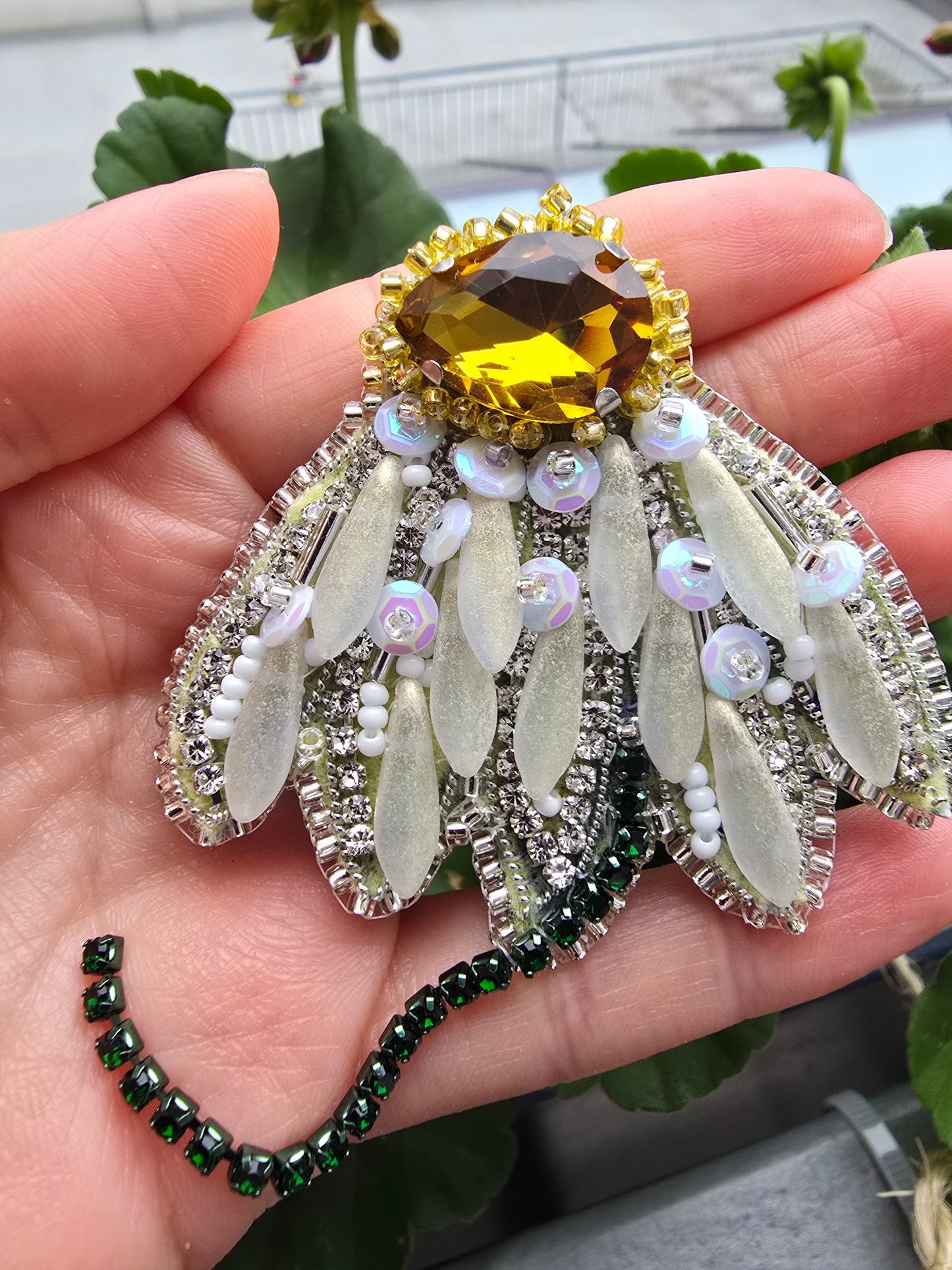 Broșă "Miss Margaret"🌼